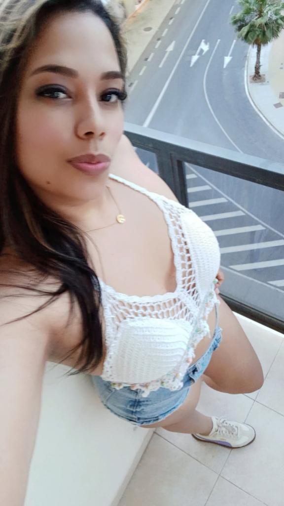 Chica busca chico en Tenerife: 