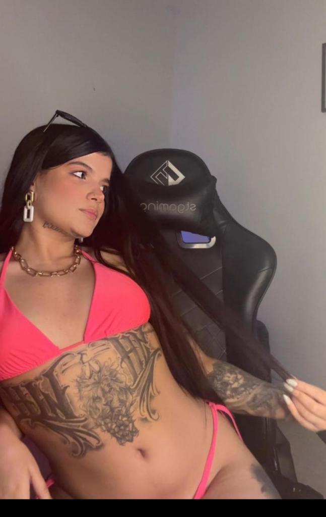 Chica busca chico en Valencia: Chica busca chico