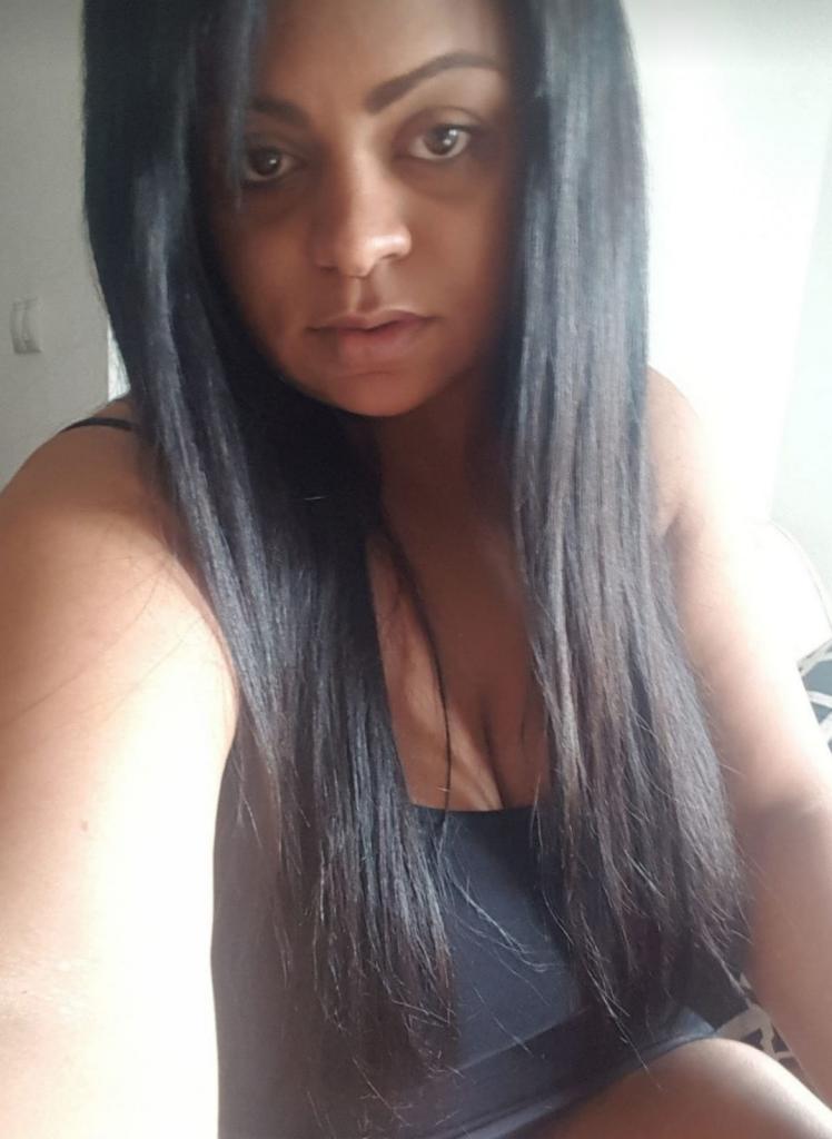 Chica busca chico en Asturias: 