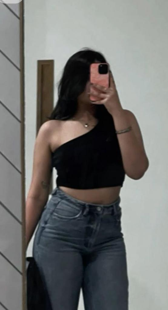 Chica busca chico en Murcia: Chica busca chico