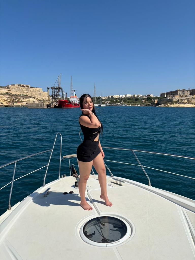 Chica busca chico en Alicante: 