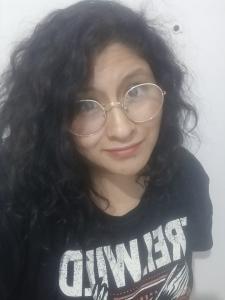 670584740: Chica busca chico en Alicante