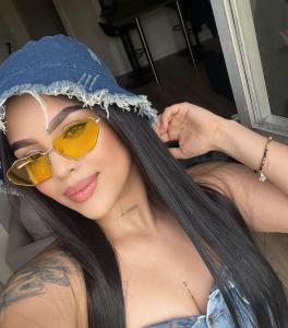 678731870: Chica busca chico en Barcelona