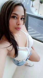 613196110: Chica busca chico en Tenerife