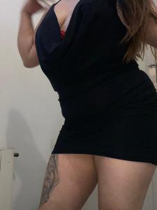 677438197: Chica busca chico en Barcelona