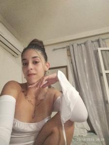 624994034: Chica busca chico en Sevilla