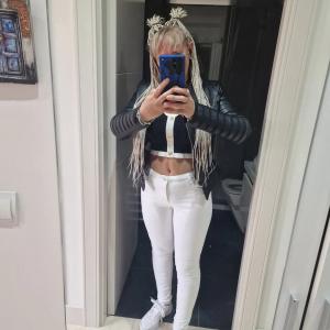 662503346: Chica busca chico en Guipúzcoa