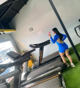 641904488: Chica busca chico en Burgos