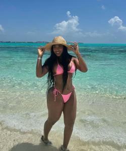 614421150: Chica busca chico en Albacete