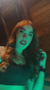 665814803: Chica busca chico en Barcelona