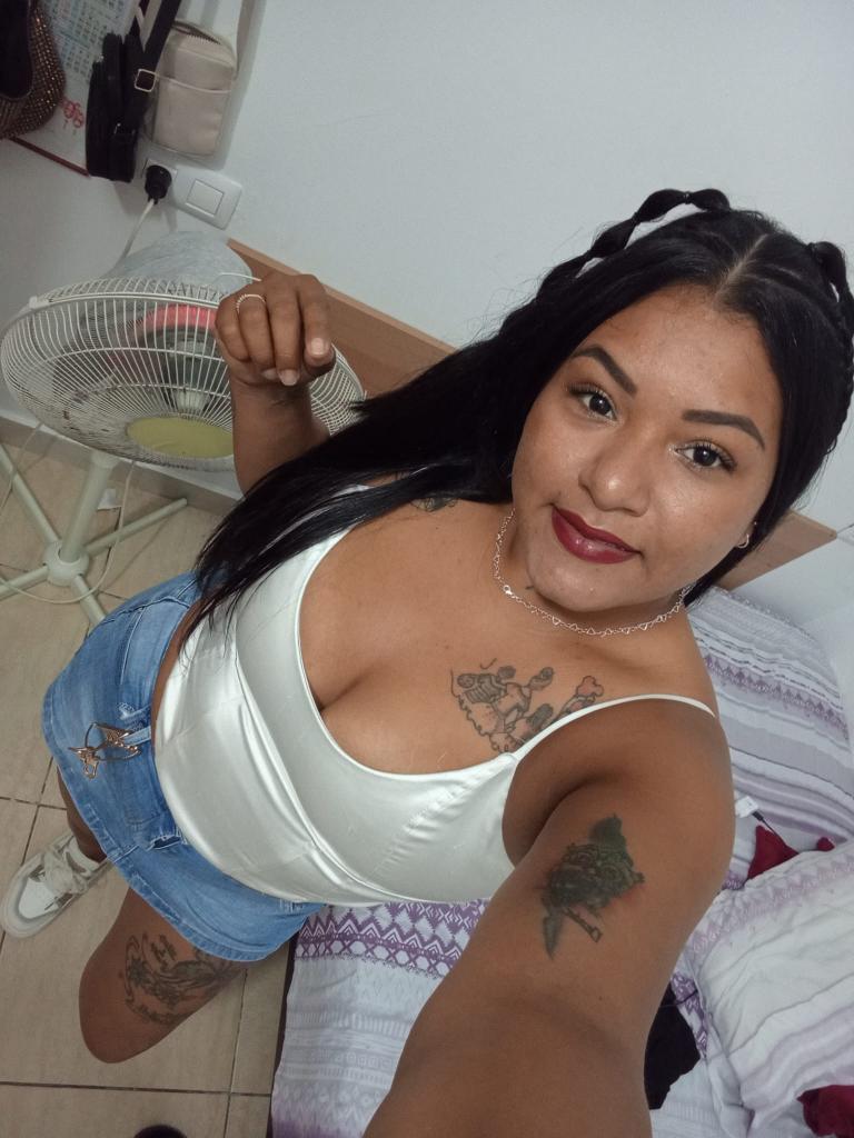 Chica busca chico en Tenerife: 