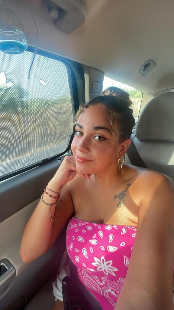 Chica busca chico en Granada: 