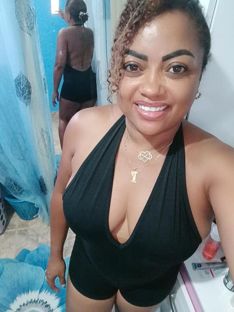 Chica busca chico en Zaragoza: Chica busca chico