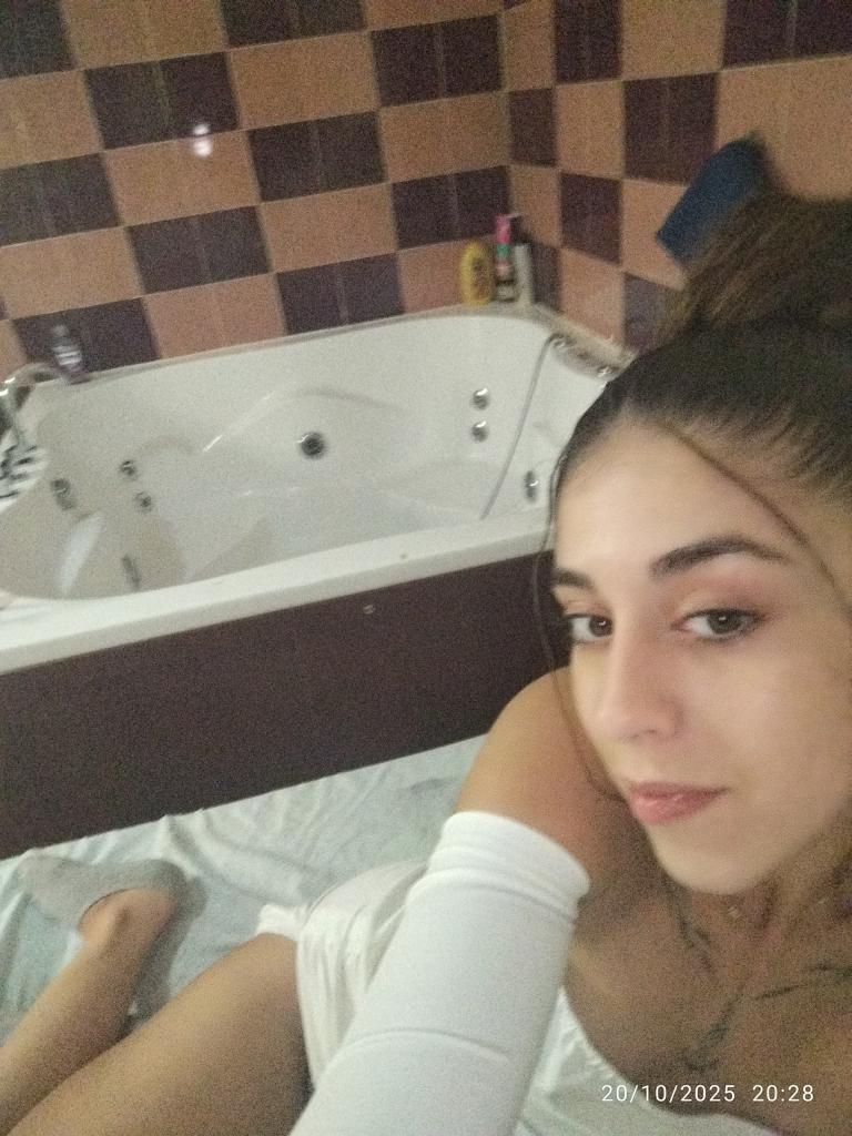 Chica busca chico en Sevilla: 