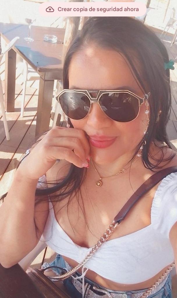 Chica busca chico en Huelva: 