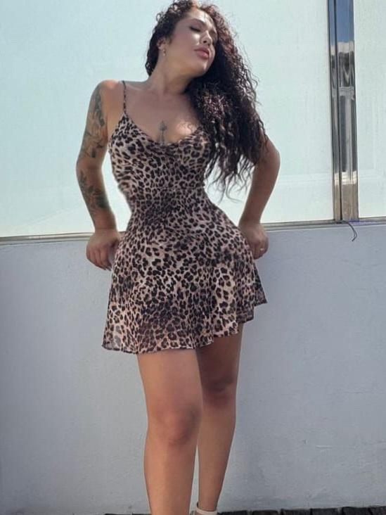 Chica busca chico en Ibiza: 