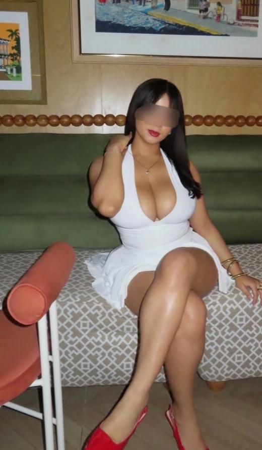 Chica busca chico en Tenerife: 