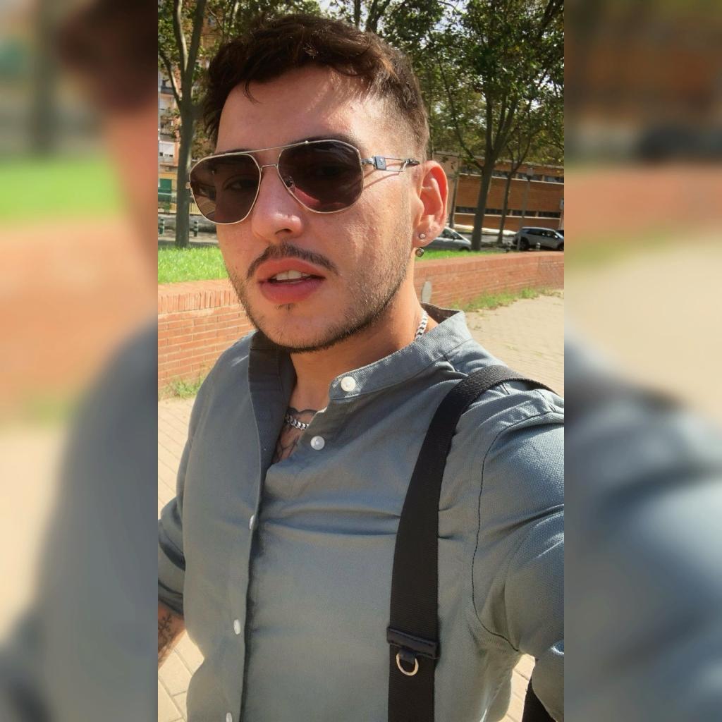 Chico busca chica en Valencia: 