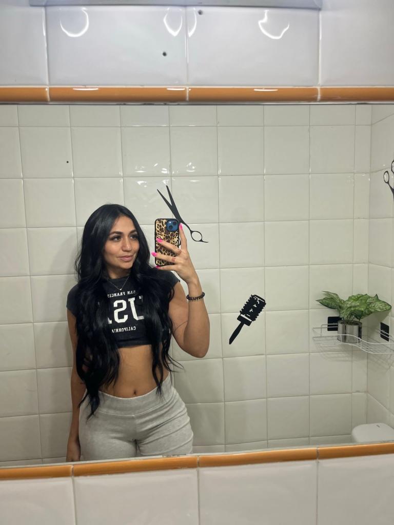 Chica busca chico en Almería: 