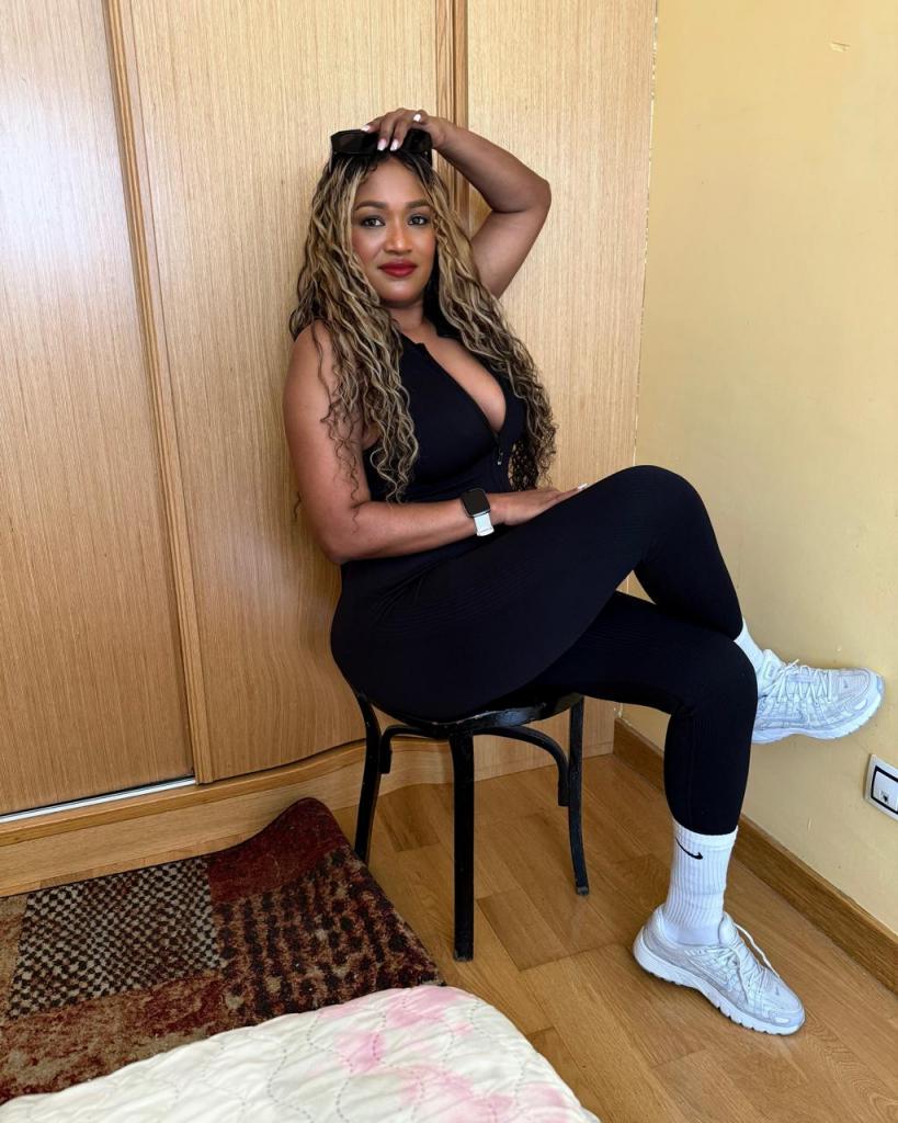 Chica busca chico en Murcia: 