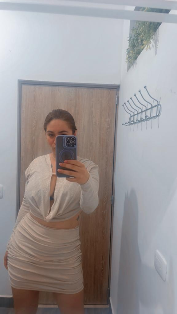 Chica busca chico en Murcia: 