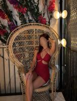 632242948: Chica busca chico en Madrid