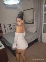 624994034: Chica busca chico en Sevilla
