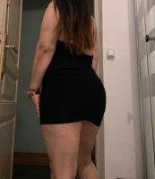 677438197: Chica busca chico en Barcelona