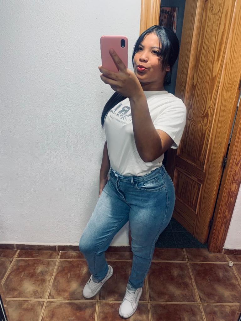 Chica busca chico en Murcia: 