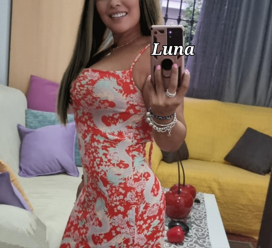 Chica busca chico en Sevilla: 