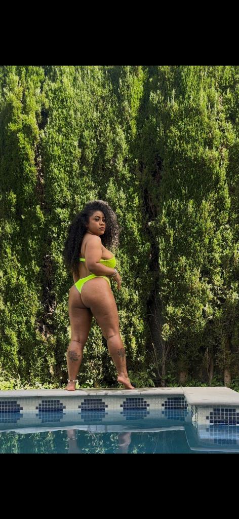 617043703: Chica busca chico en Granada