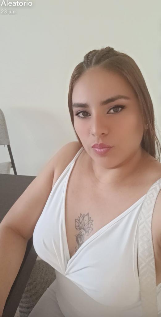 Chica busca chico en Cádiz: 