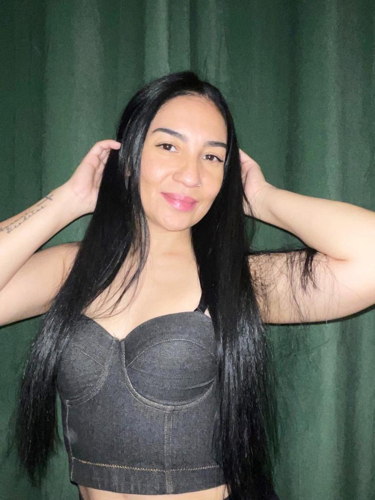 Chica busca chico en Cádiz: 