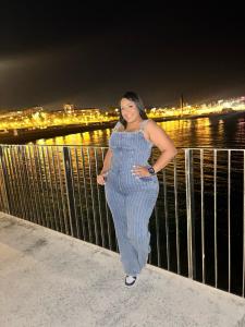 637471010: Chica busca chico en Barcelona