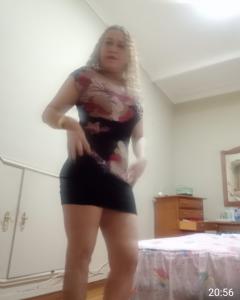 624569900: Chica busca chico en La Coruña