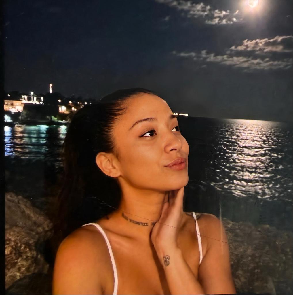 Chica busca chico en Barcelona: 