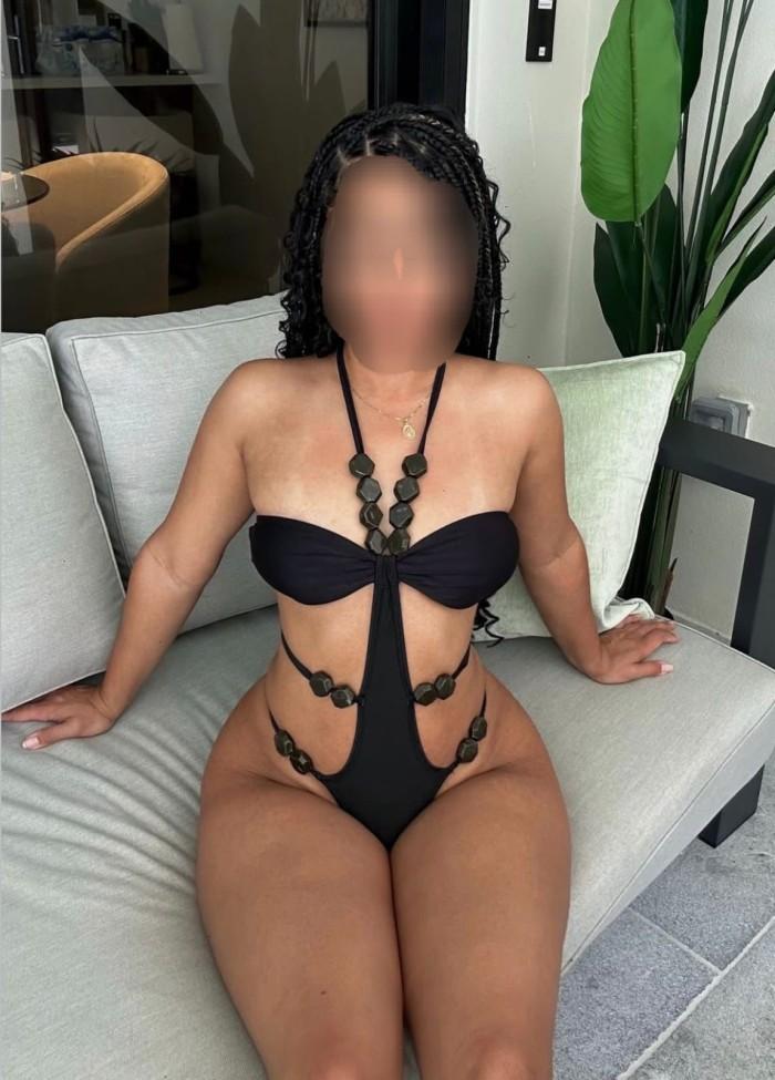 Chica busca chico en Barcelona: 
