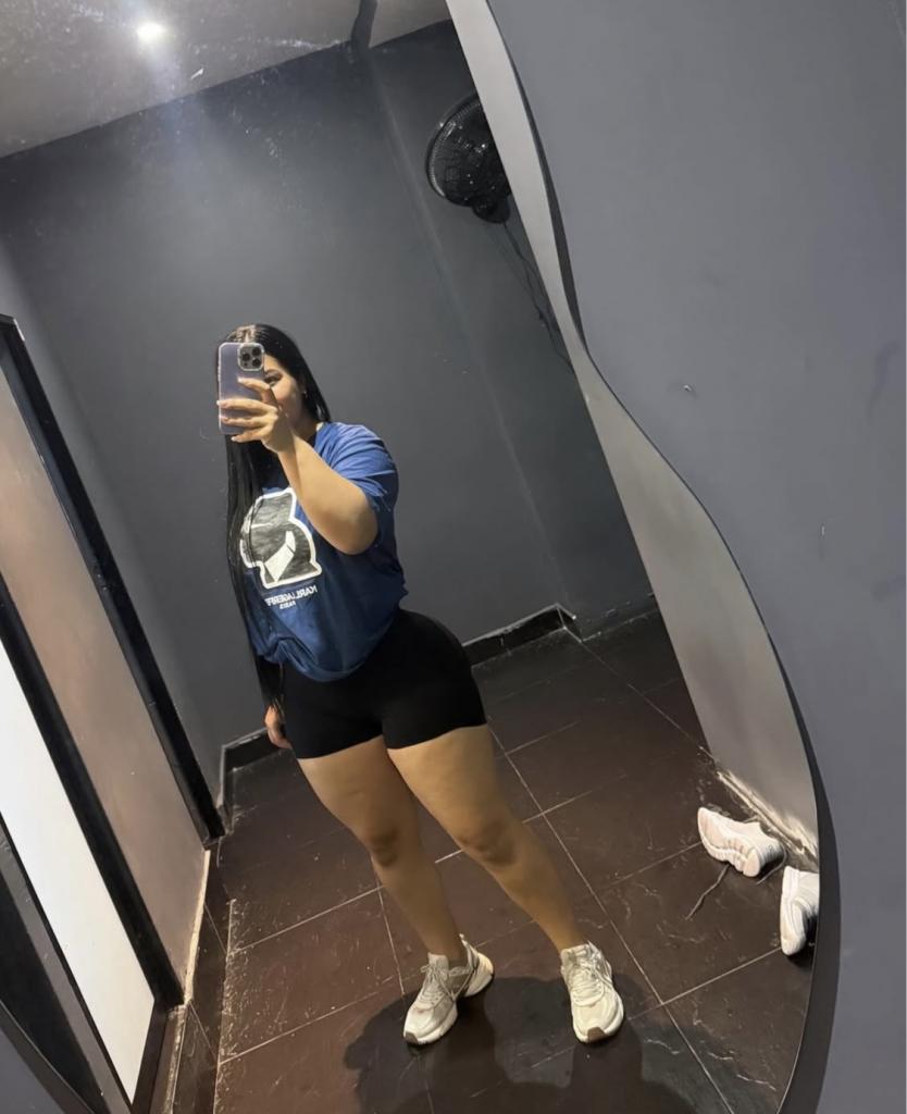 Chica busca chico en Menorca: 