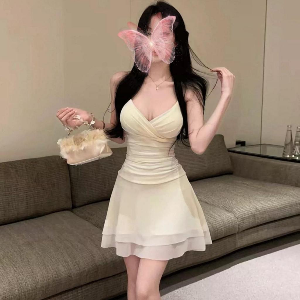 654948221: Chica busca chico en Barcelona