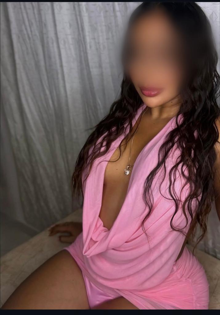 Chica busca chico en Cádiz: 