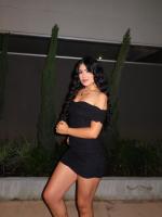 631915217: Chica busca chico en Barcelona