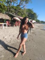 643857895: Chica busca chico en Toledo