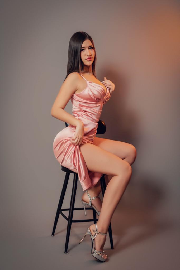 Chica busca chico en Madrid: Chica busca chico