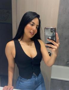 Chica busca chico en Granada: 