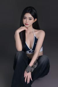 605255751: Chica busca chico en Madrid