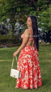 Chica busca chico en Granada: 