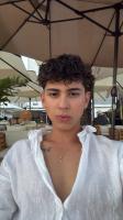 697751128: Chico busca chica en Ibiza