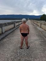 613857860: Chico busca chica en Madrid