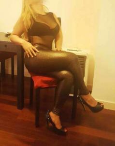 Chica busca chico en Asturias: 