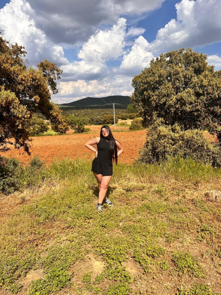 674632713: Chica busca chico en Madrid